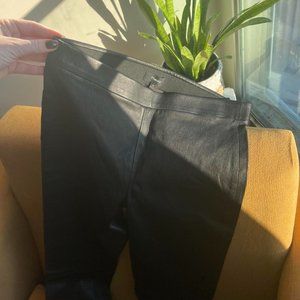 THEORY GENUINE LEATHER LEGGINGS - NEVER WORN BRAND NEW WITH TAGS !